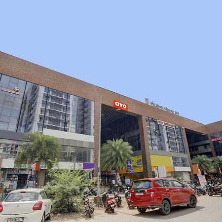 Hotel O Cozy Rooms สุรัต ภายนอก รูปภาพ